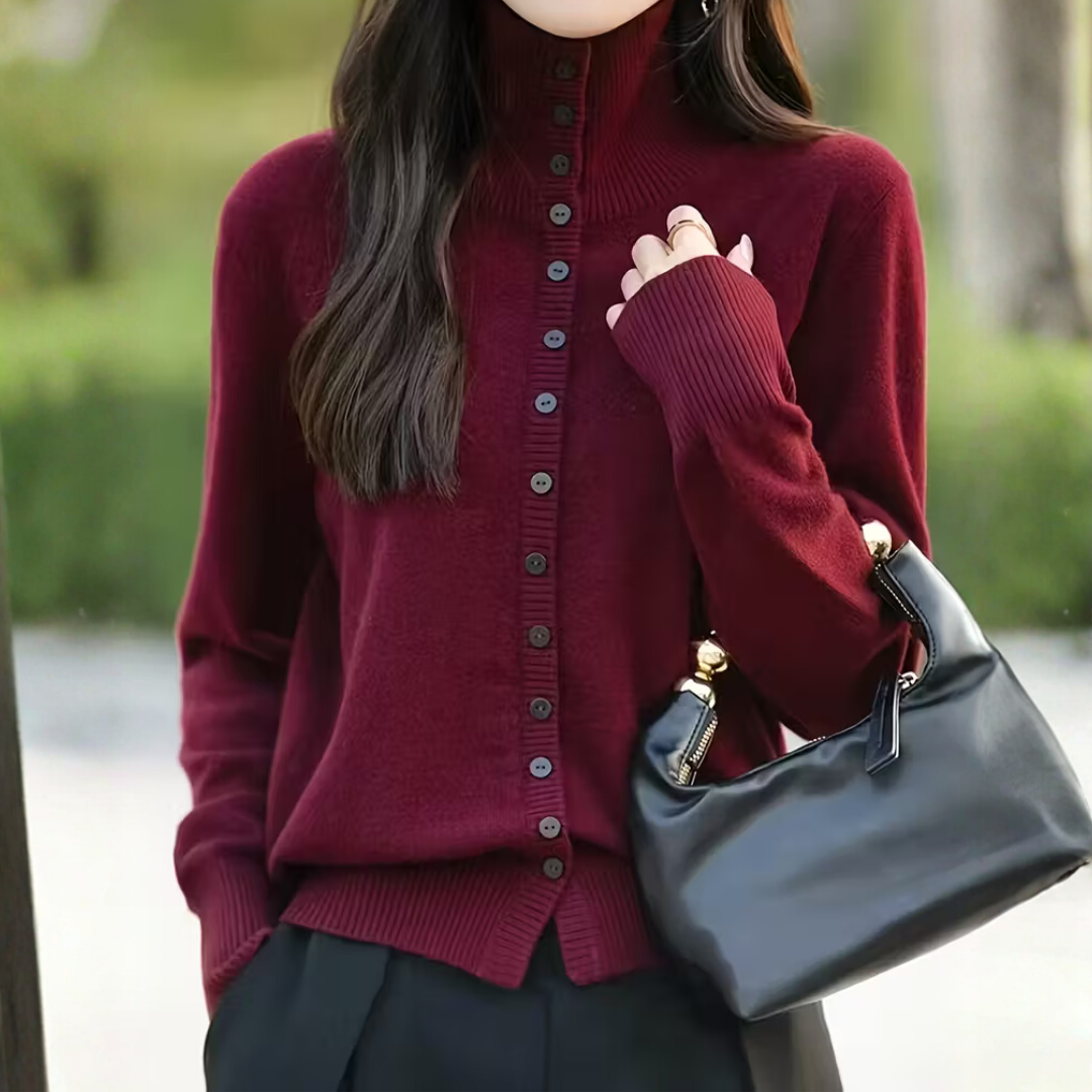 Adeline - A cardigan that settles around you gently