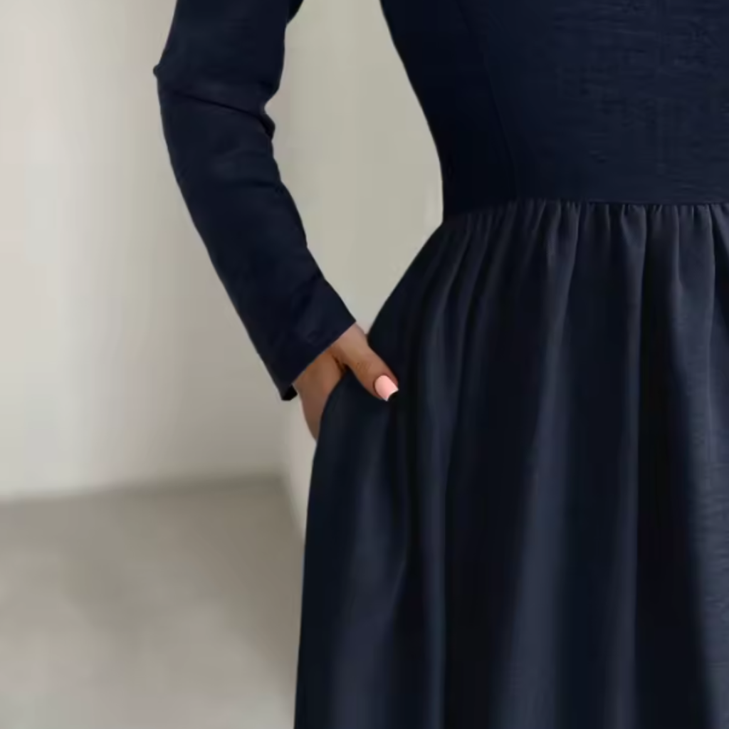 Alexandra - The dress where elegance feels effortless