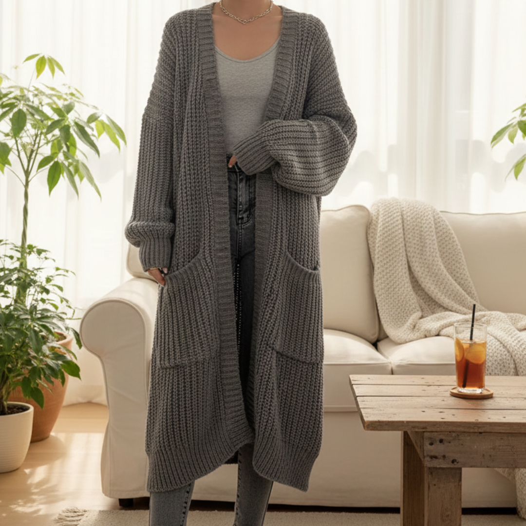 Freya - The cardigan for days that need a little more shelter