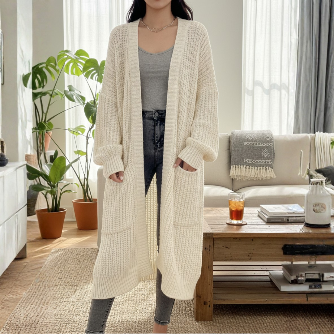 Freya - The cardigan for days that need a little more shelter