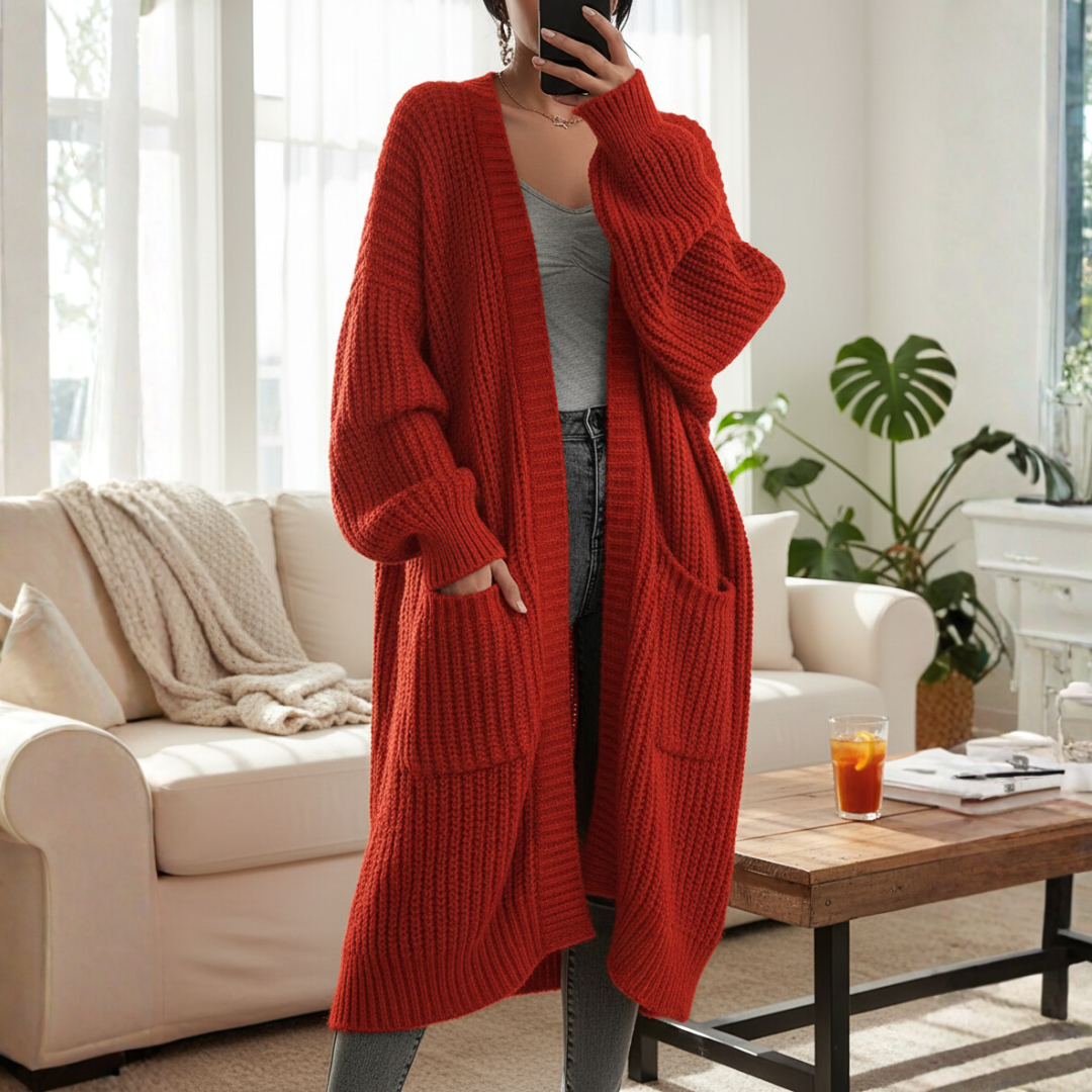 Freya - The cardigan for days that need a little more shelter