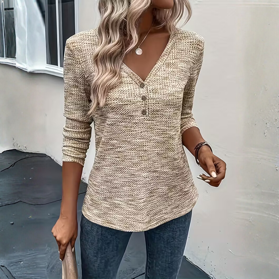 Hailey - The blouse that brings calm into your everyday