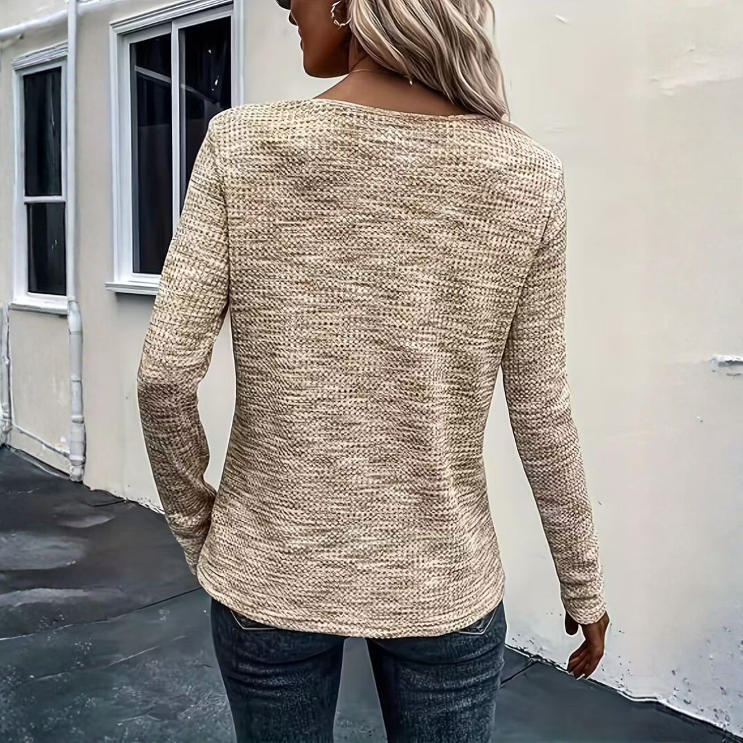 Hailey - The blouse that brings calm into your everyday