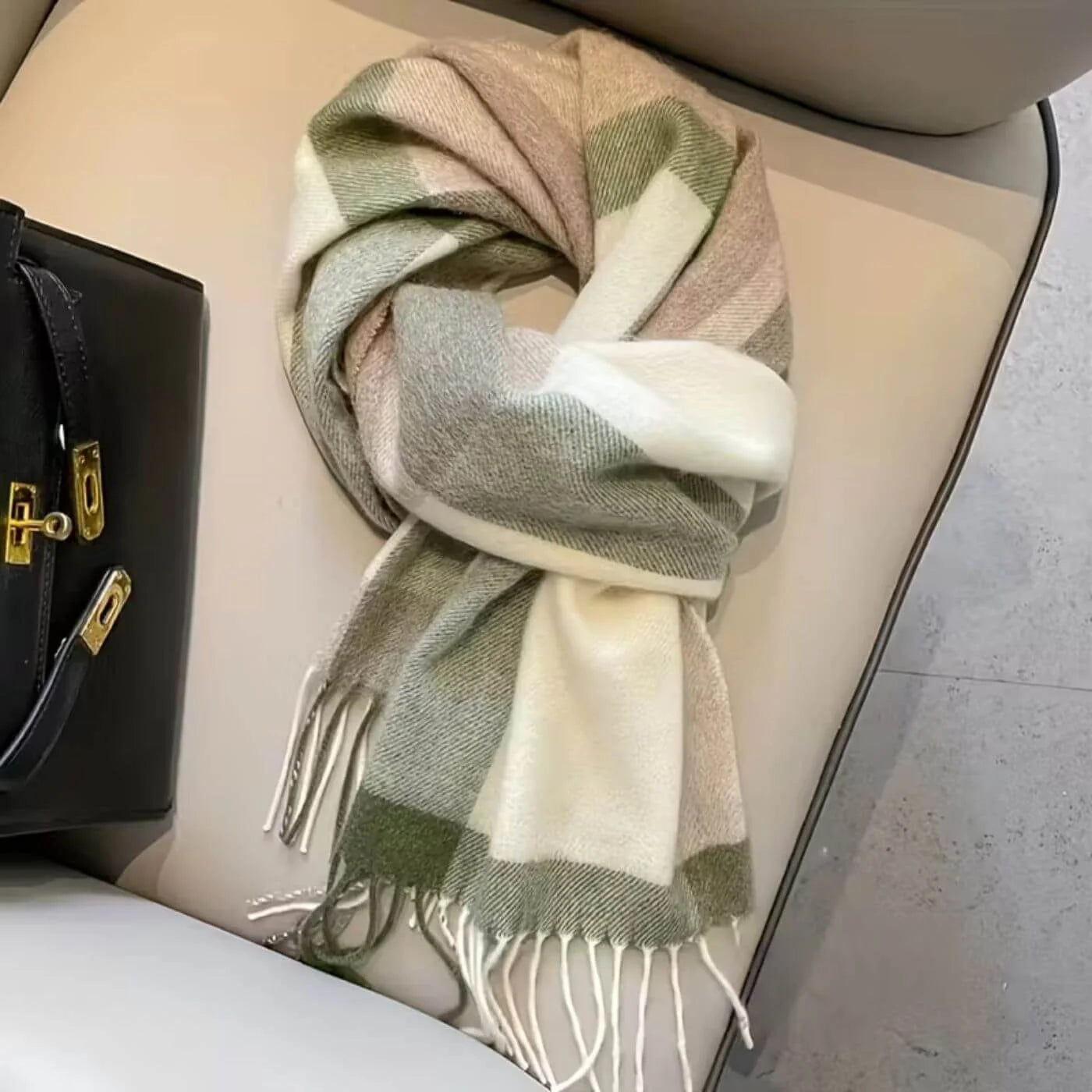 Leah - The scarf you'll wear on repeat