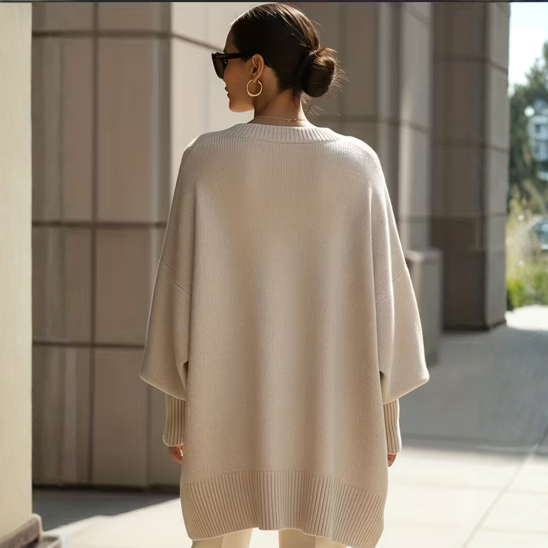 Lena - The sweater that makes simplicity feel beautiful