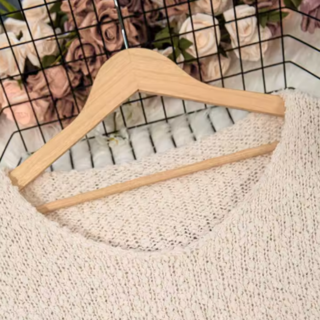 Mina – Calm that settles the moment you slip it on