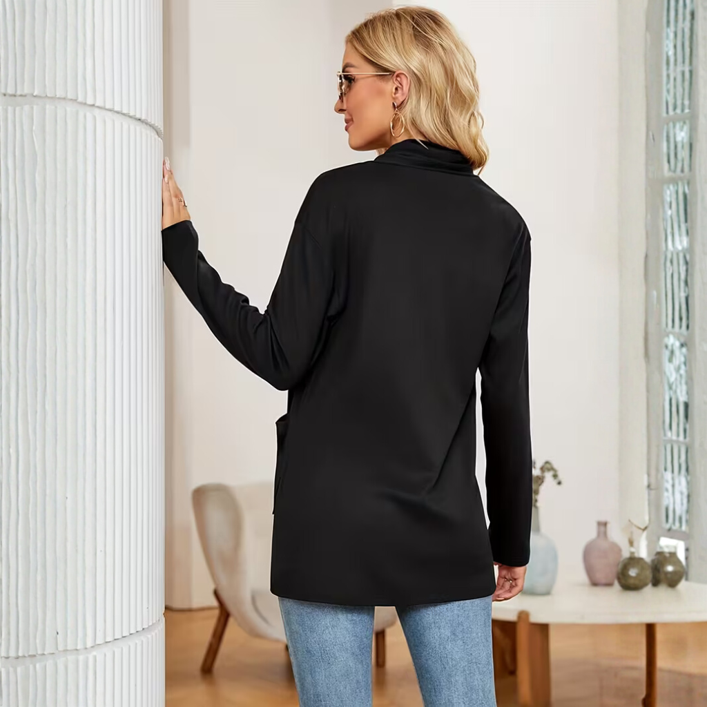 Natalie - A thin cardigan that moves with your everyday ease