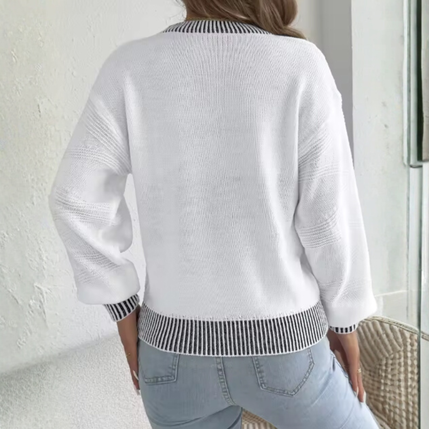 Stella - Warmth that settles before you even notice it