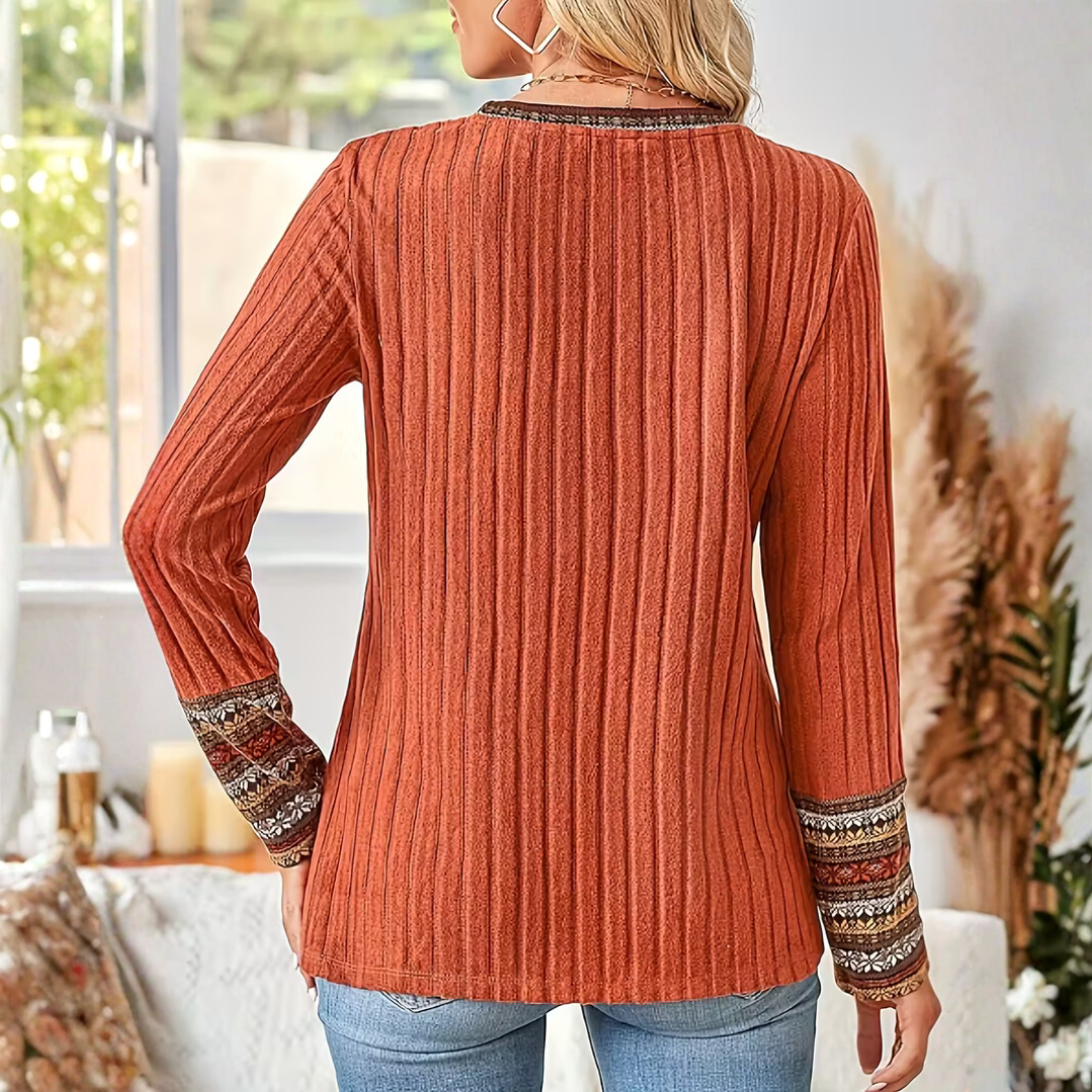 Tessa - The blouse that brings quiet comfort into your day