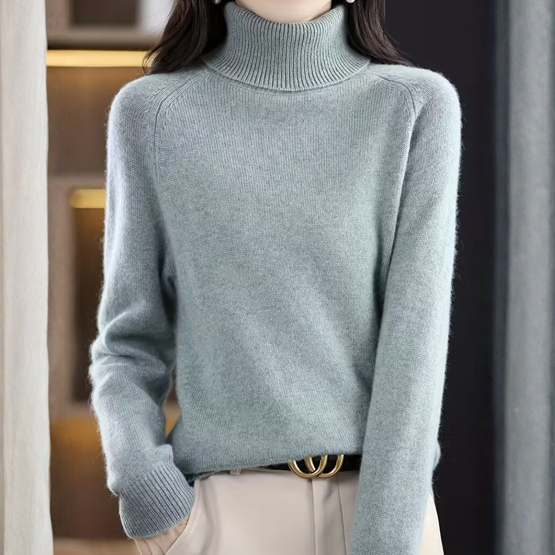 Talia - A turtleneck that settles softly around you