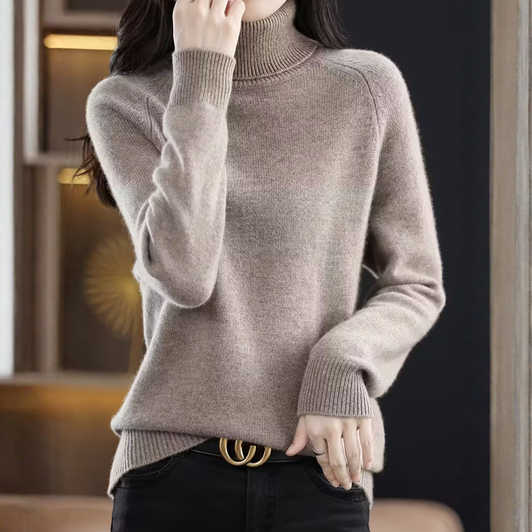 Talia - A turtleneck that settles softly around you