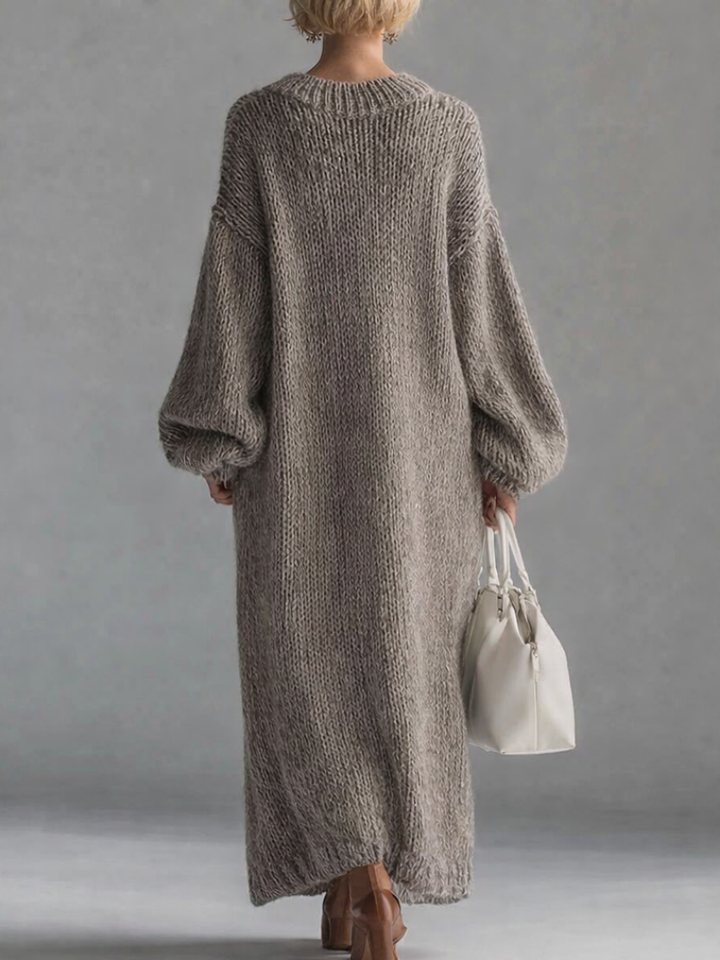 VALERIA – Oversized Knit Maxi Sweater Dress